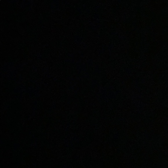 Meet your Posher, Madison - Picture 1 of 1